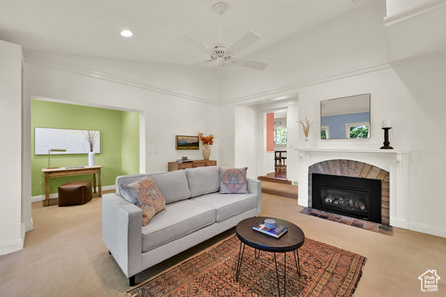 Photo 14 for MLS #2116673 at 1929 E Laird Dr