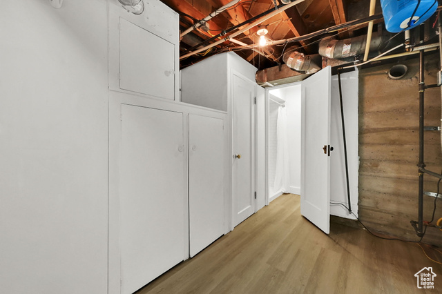 Photo 34 for MLS #2116673 at 1929 E Laird Dr