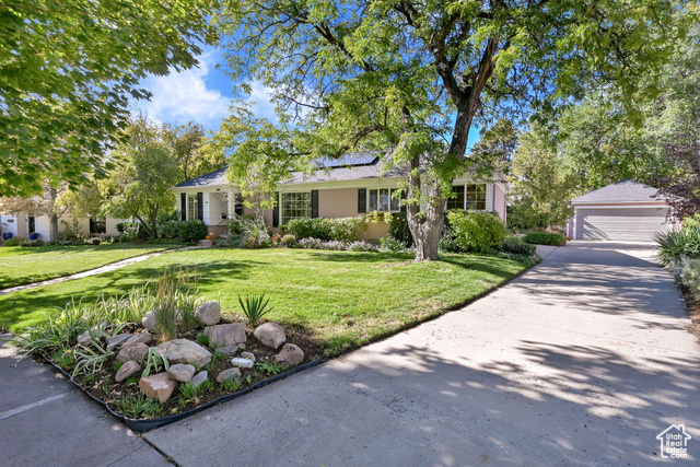 1929 E LAIRD DR, Salt Lake City UT 84108