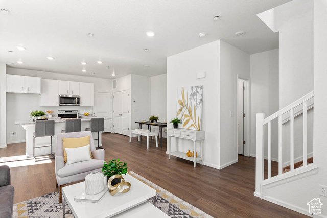 Photo 4 for MLS #2116679 at 103 N Bear River Rd #122