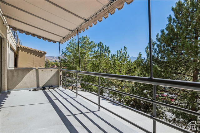 Photo 20 for MLS #2116681 at 560 E South Temple #201