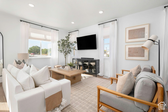 Photo 5 for MLS #2116682 at 6556 S Jefferson St