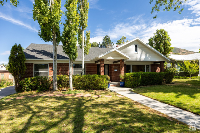 Photo 41 for MLS #2116687 at 2259 E Hubbard Ave