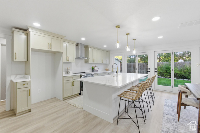 Photo 2 for MLS #2116688 at 3663 Redmaple Rd