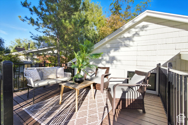 Photo 17 for MLS #2116688 at 3663 Redmaple Rd