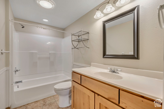 Photo 12 for MLS #2116692 at 11296 S Hidden View Ln #239