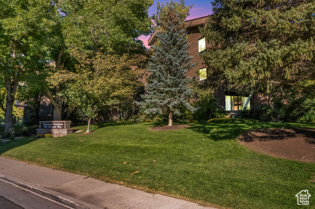 939 S DONNER WAY #305, Salt Lake City UT 84108