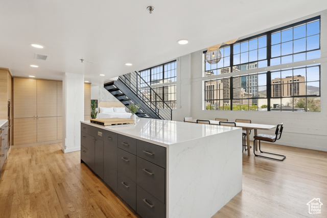 Photo 2 for MLS #2116696 at 159 W Broadway #409