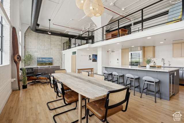 Photo 7 for MLS #2116696 at 159 W Broadway #409