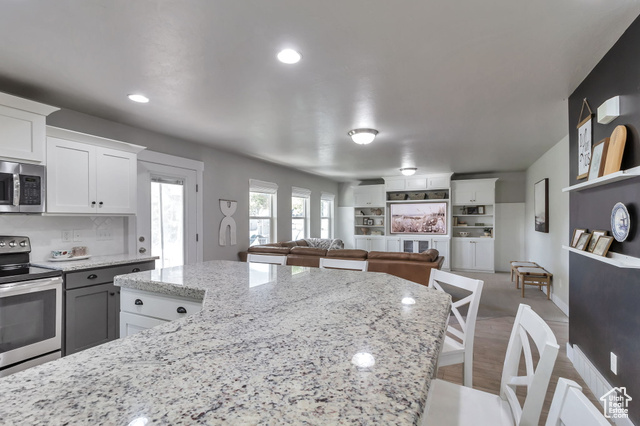 Photo 10 for MLS #2116699 at 562 S 850 West