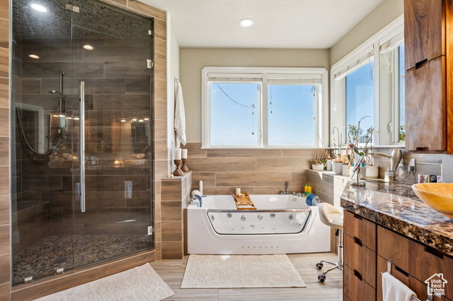 Photo 37 for MLS #2116700 at 941 N Sandhurst Dr