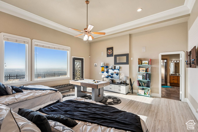 Photo 48 for MLS #2116700 at 941 N Sandhurst Dr