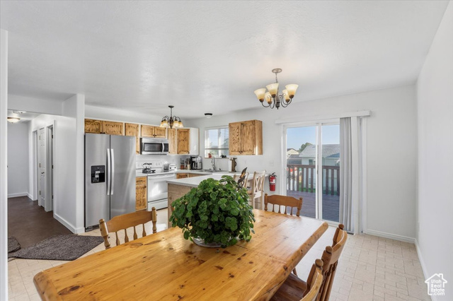 Photo 8 for MLS #2116702 at 4141 W 4875 South
