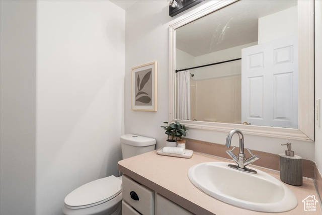 Photo 24 for MLS #2116702 at 4141 W 4875 South