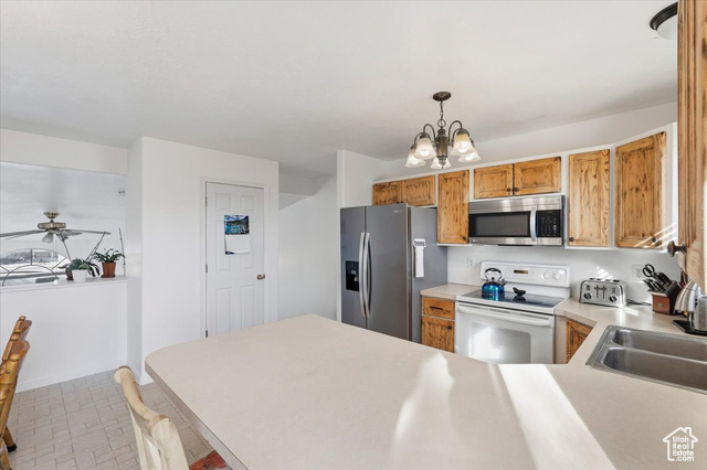 Photo 11 for MLS #2116702 at 4141 W 4875 South