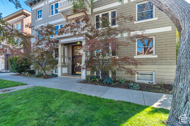 Photo 15 for MLS #2116704 at 234 E 100 South #B4