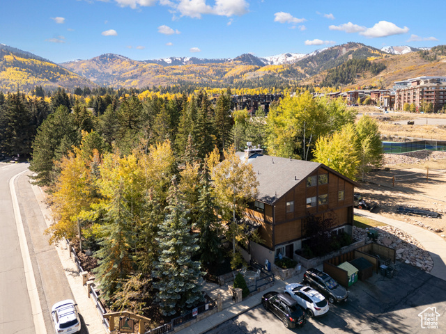Photo 25 for MLS #2116705 at 2025 Canyons Resort Dr #F2