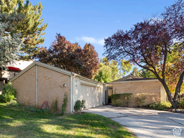 Photo 24 for MLS #2116712 at 96 Marrcrest