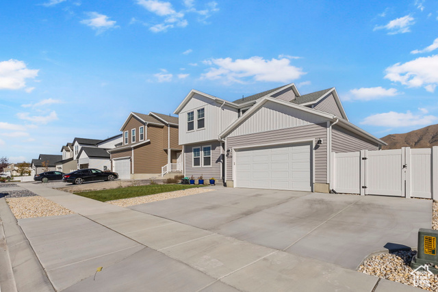 Photo 2 for MLS #2116714 at 3534 N Finch Ln