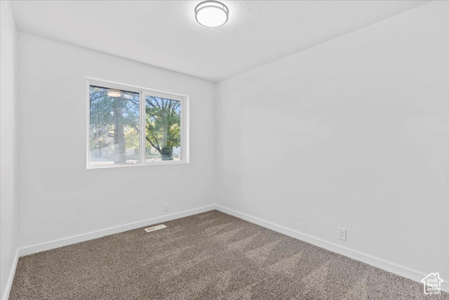 Photo 16 for MLS #2116717 at 2120 E Newcastle Dr
