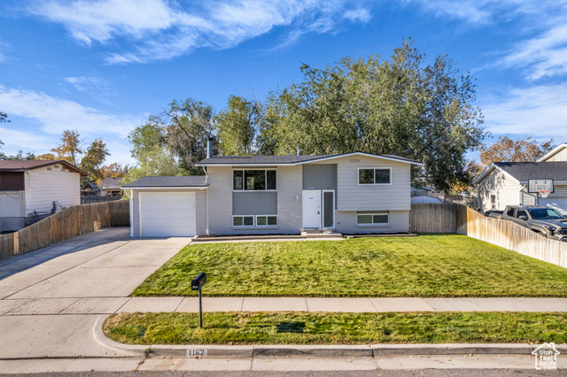 Photo 36 for MLS #2116721 at 1162 E Electra