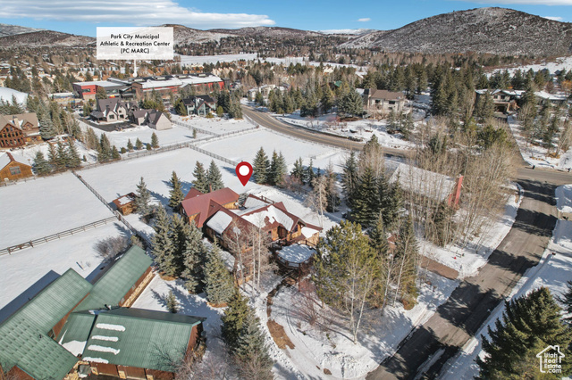Photo 4 for MLS #2116722 at 1396 Moray Ct