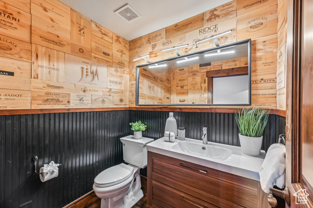 Photo 41 for MLS #2116722 at 1396 Moray Ct