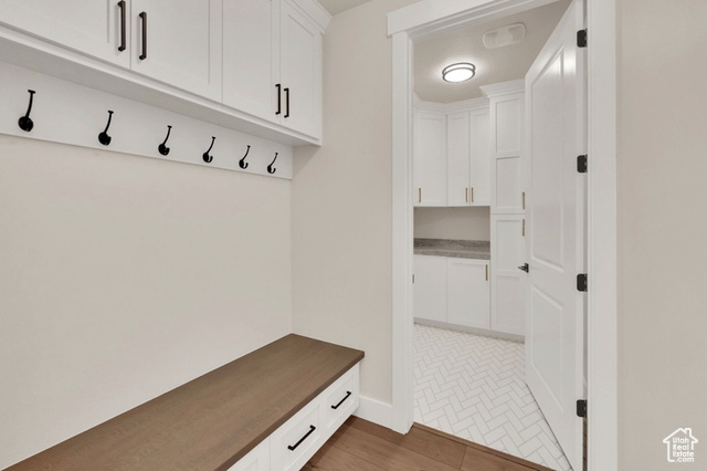 Photo 16 for MLS #2116729 at 1273 W Hendrix St #145