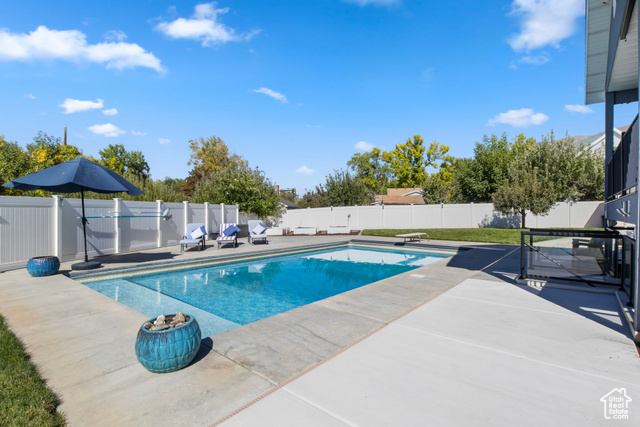 Photo 43 for MLS #2116733 at 372 W Clark Cir