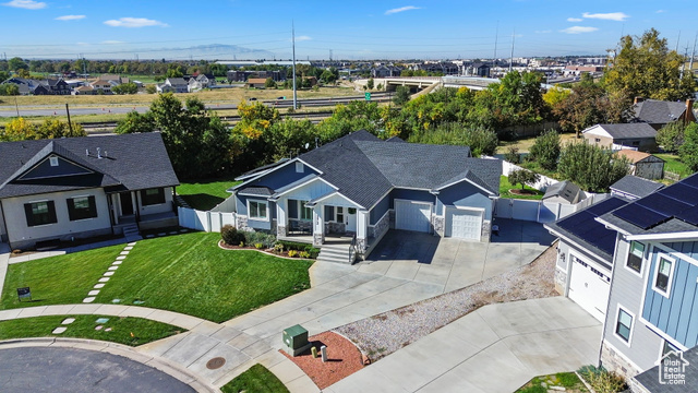 Photo 55 for MLS #2116733 at 372 W Clark Cir