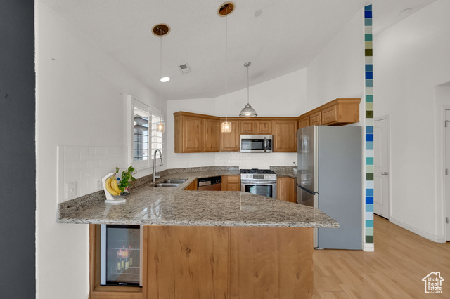 Photo 9 for MLS #2116737 at 74 E Resaca Dr #B12