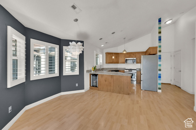 Photo 8 for MLS #2116737 at 74 E Resaca Dr #B12