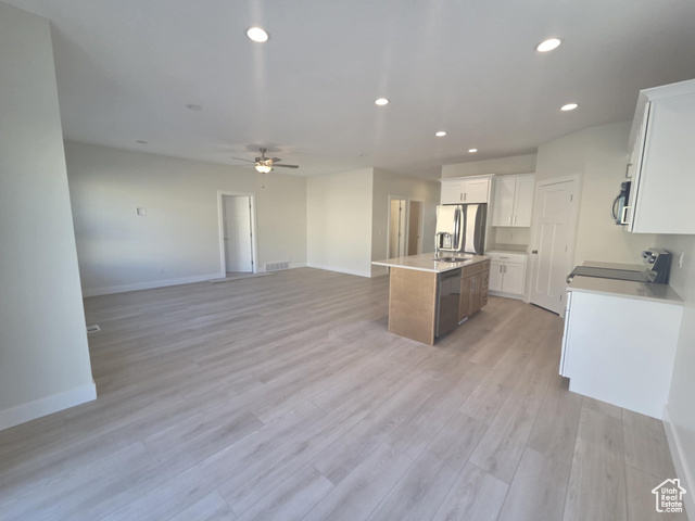 Photo 6 for MLS #2116743 at 1579 S 3170 East