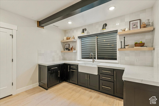 Photo 39 for MLS #2116744 at 826 W Autumn Hills Blvd