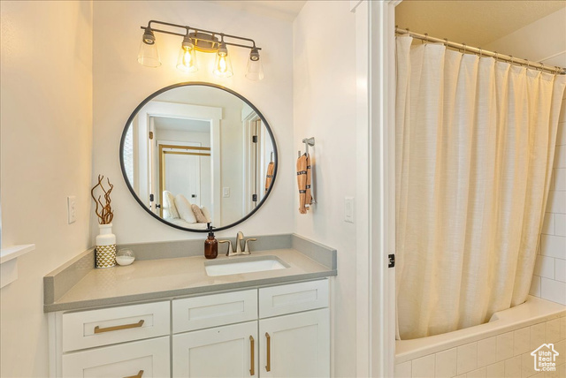 Photo 32 for MLS #2116744 at 826 W Autumn Hills Blvd