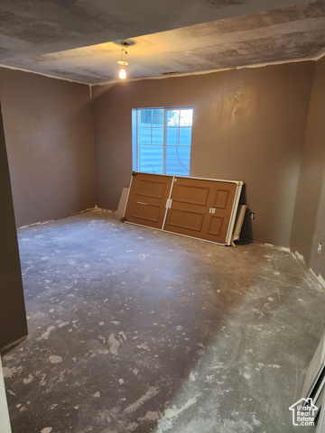 Photo 32 for MLS #2116745 at 4028 S Young Dr