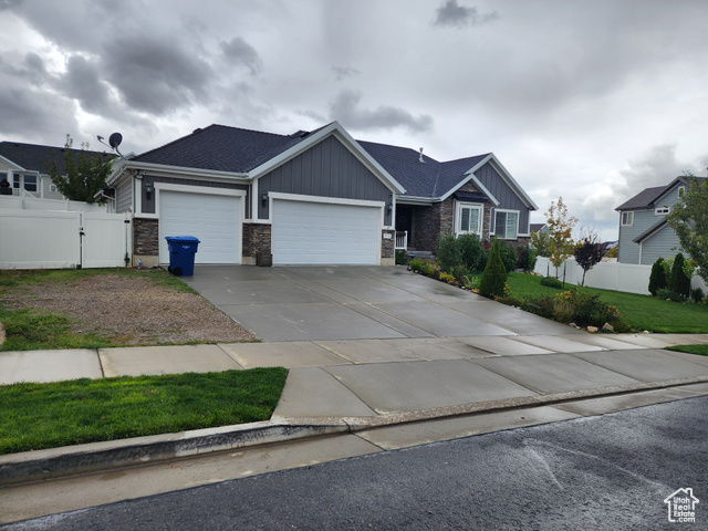 Photo 2 for MLS #2116745 at 4028 S Young Dr