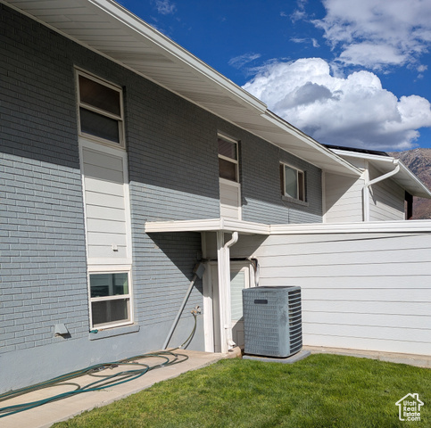 Photo 46 for MLS #2116747 at 350 S 900 East
