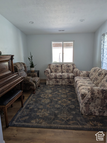 Photo 14 for MLS #2116747 at 350 S 900 East