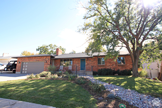1102 E 780 N, Layton UT 84040