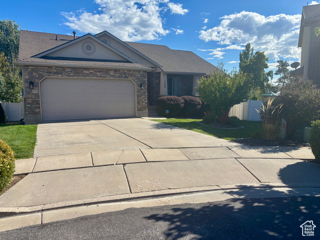Photo 3 for MLS #2116768 at 1548 E 925 South
