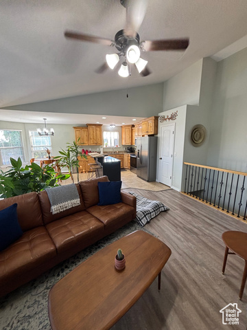 Photo 13 for MLS #2116768 at 1548 E 925 South