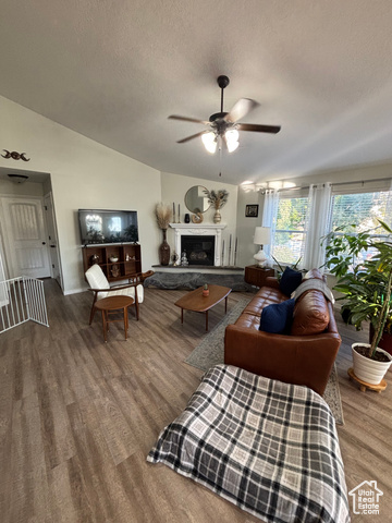 Photo 15 for MLS #2116768 at 1548 E 925 South