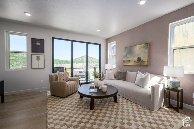 Photo 9 for MLS #2116770 at 2083 W Pinnacle Ln #H-4