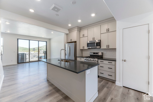 Photo 19 for MLS #2116770 at 2083 W Pinnacle Ln #H-4