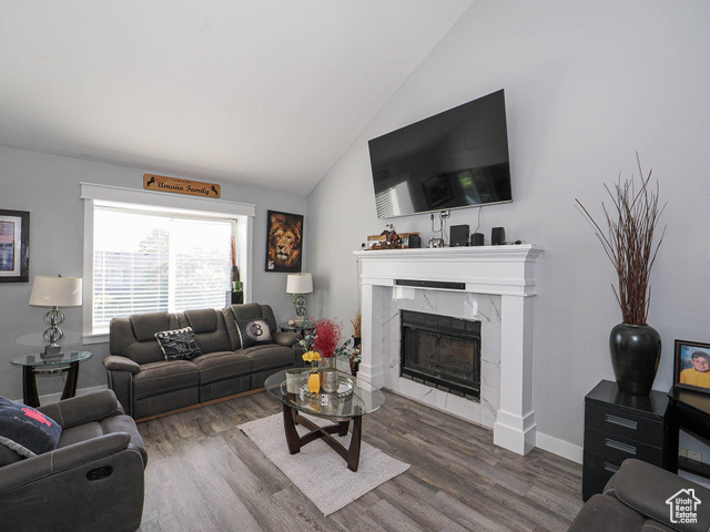 Photo 5 for MLS #2116771 at 8407 Meadow Green Way