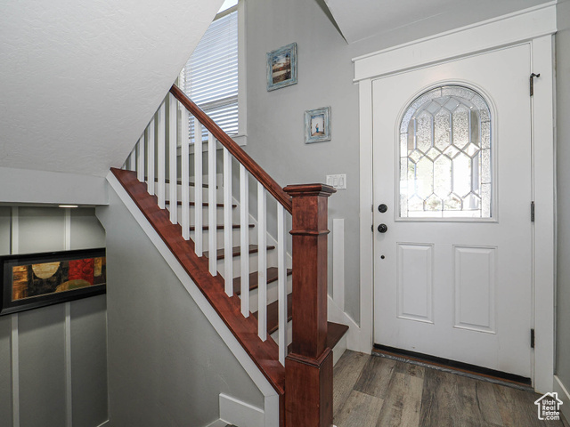 Photo 4 for MLS #2116771 at 8407 Meadow Green Way