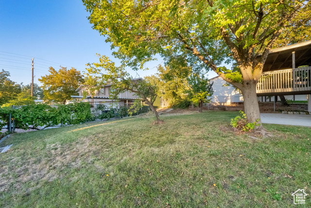 Photo 27 for MLS #2116784 at 1327 E Madrid Way
