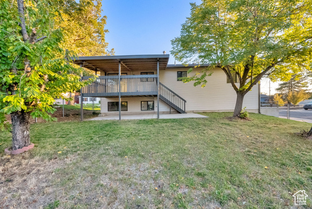 Photo 26 for MLS #2116784 at 1327 E Madrid Way