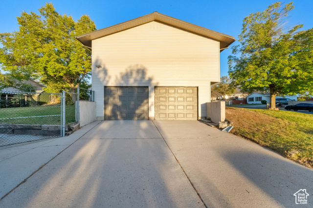 Photo 30 for MLS #2116784 at 1327 E Madrid Way